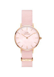 Daniel Wellington Petite Petite Coral 28mm DW00100512 bei Juwelier Kröpfl