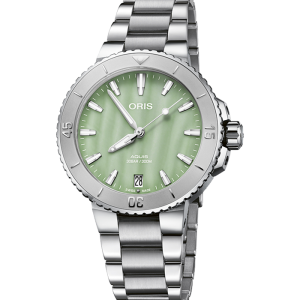 Oris Tauchen Aquis Aquis Date 01 733 7770 4157-07 8 18 05P bei Juwelier Kröpfl